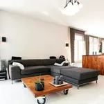 Rent 2 bedroom apartment of 73 m² in Grachtengordel-West