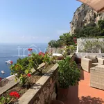 Rent 4 bedroom apartment of 100 m² in Capri