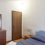 Rent 2 bedroom apartment of 75 m² in rome