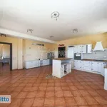 Rent 6 bedroom house of 280 m² in Rome