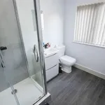 Rent 5 bedroom flat in West Midlands