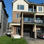 Appartement de 1270 m² avec 3 chambre(s) en location à Oshawa (Kedron)