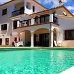 Rent 7 bedroom house of 600 m² in Marbella