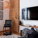 Rent 1 bedroom apartment of 48 m² in berlin