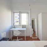 Rent a room in lisbon