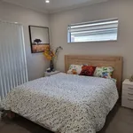 Rent 4 bedroom house in Papakura