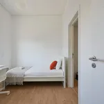 Rent 7 bedroom apartment in Lisbon