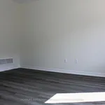 Rent 3 bedroom apartment in Pickering