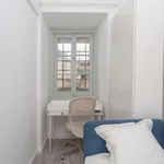 Rent a room in lisbon