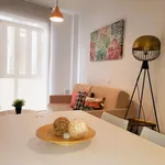 Rent 3 bedroom apartment of 70 m² in Málaga