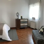 Alugar 1 quarto apartamento de 72 m² em Porto