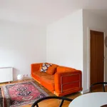 Rent 1 bedroom apartment in Lisbon