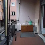 Rent 3 bedroom apartment of 87 m² in Genoa