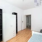 Rent 4 bedroom apartment of 73 m² in Poznan