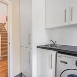 Rent 5 bedroom house in Woking