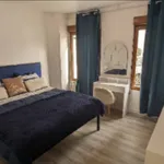 Appartement de 32 m² avec 3 chambre(s) en location à Rosny-sous-Bois