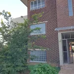 Rent 3 bedroom apartment in Krugersdorp