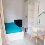 Rent a room in lisbon