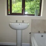 Rent 3 bedroom house in East Midlands