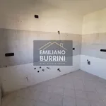 Affitto 3 camera appartamento di 96 m² in Terni