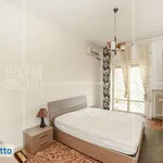 Rent 4 bedroom apartment of 90 m² in Rome