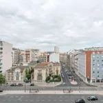 Rent a room in lisbon