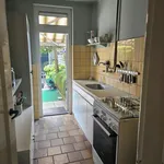 Huur 3 slaapkamer huis van 100 m² in Natuurkundigenbuurt-oost