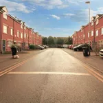 Rent 4 bedroom flat in Leicester