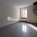 Rent 3 bedroom apartment of 85 m² in Magenta