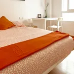 Rent 3 bedroom apartment in Valencia