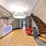 Rent 1 bedroom house of 372 m² in Bruxelles