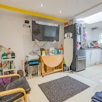 Rent 6 bedroom flat in West Midlands