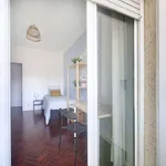 Rent a room in lisbon