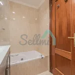 Alquilo 4 dormitorio apartamento de 122 m² en Oviedo