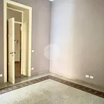 Affitto 4 camera appartamento di 120 m² in Palermo