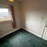 Rent 3 bedroom apartment in Yorkshire And The Humber