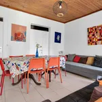 Rent 4 bedroom apartment of 60 m² in lisbon