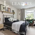 Rent 2 bedroom apartment in Epsom and Ewell