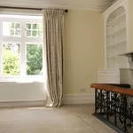 Rent 6 bedroom house in South East England