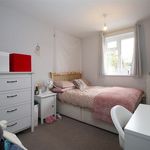 Rent 5 bedroom house in East Midlands