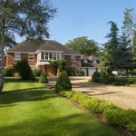 Rent 5 bedroom house in South East England