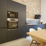 Rent 4 bedroom apartment of 70 m² in Barcelona