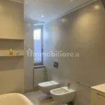 Rent 4 bedroom apartment of 135 m² in Genoa