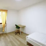 90 m² Zimmer in dusseldorf