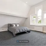 Rent 2 bedroom flat in Yorkshire And The Humber