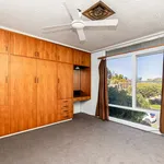 Rent 4 bedroom house in Riverina