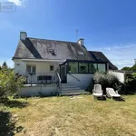 Rent 6 bedroom house of 146 m² in Saint-Congard