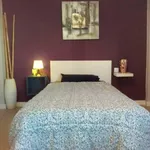 Rent 3 bedroom apartment in Valencia