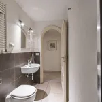 Rent 2 bedroom apartment of 80 m² in Florence