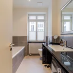 Rent 1 bedroom apartment of 62 m² in Berlin